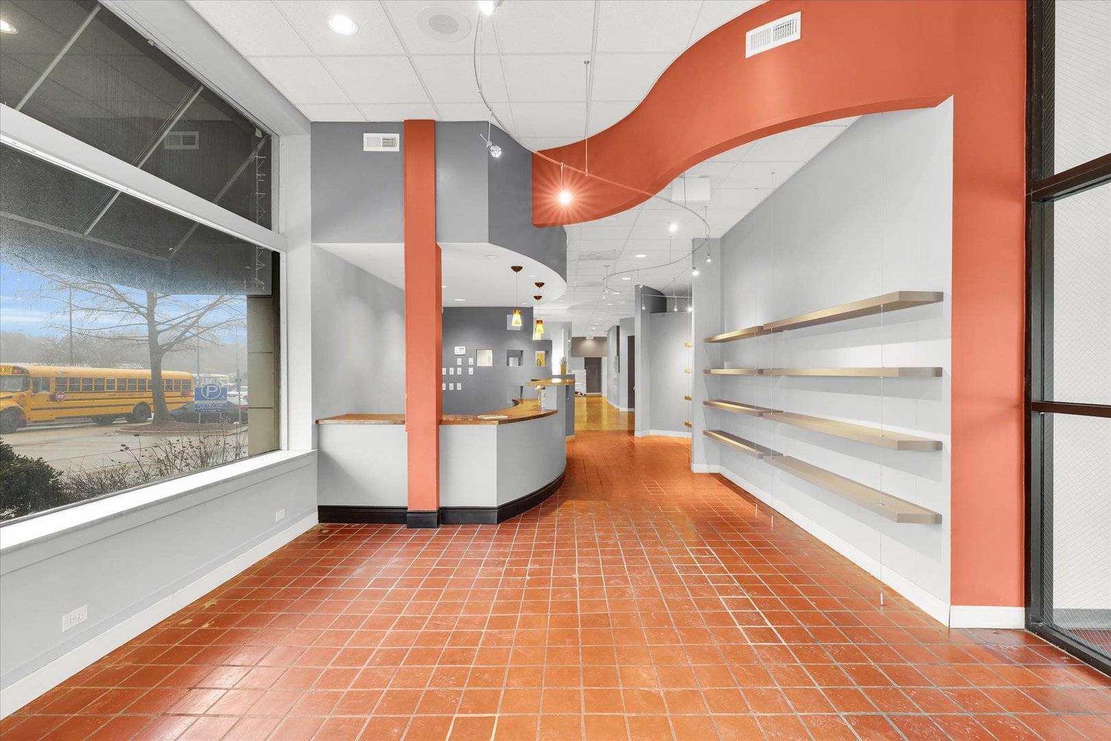 41 E University AVE #1, Champaign, IL 61821