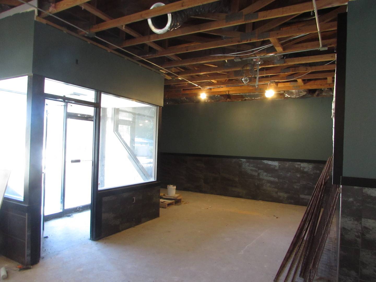 901 E Southline RD, Tuscola, IL 61953