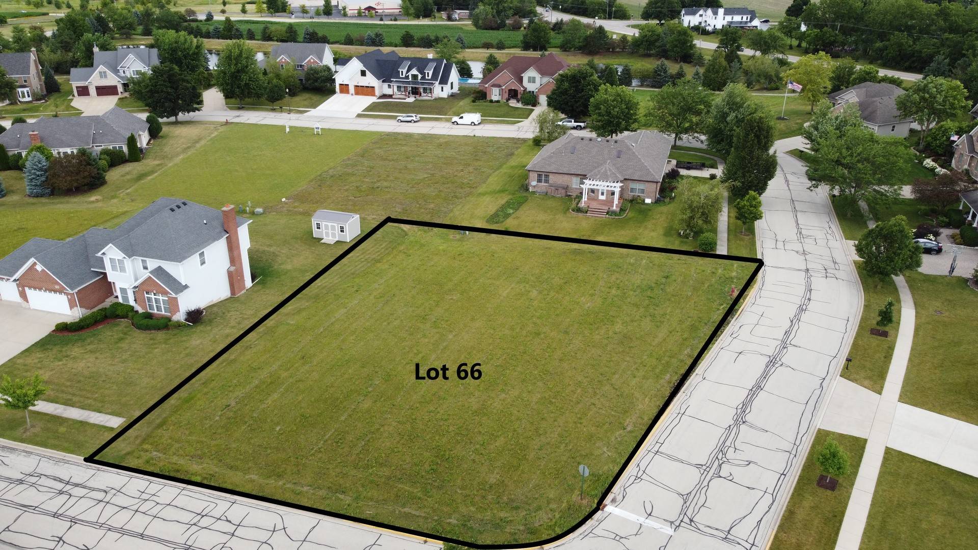 1204 Secretariat DR, Genoa, IL 60135