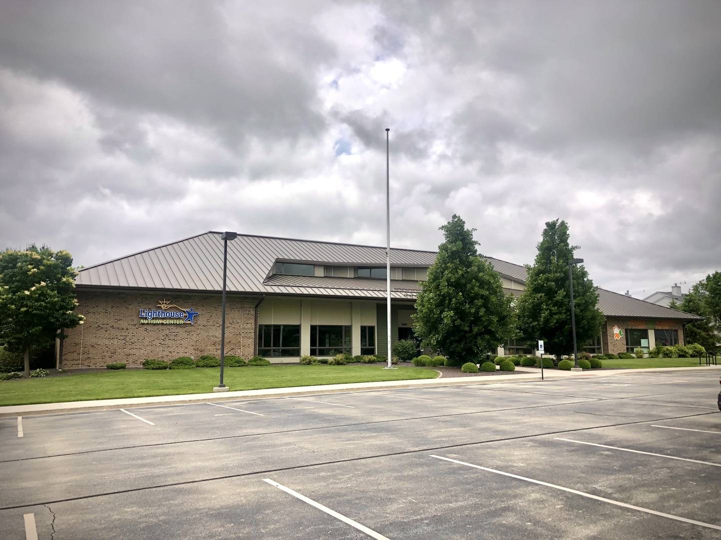 2301 W Bradley AVE, Champaign, IL 61821