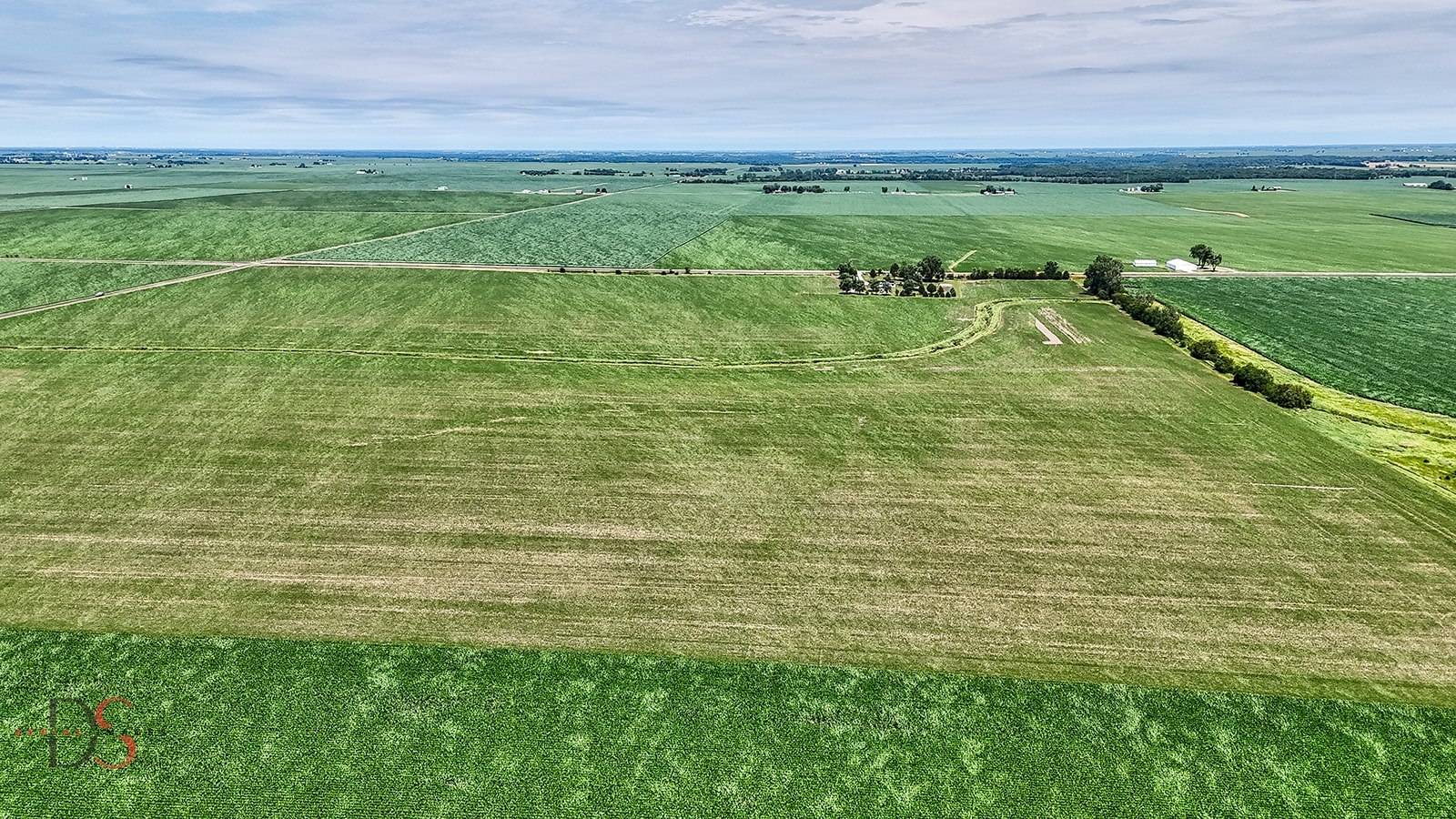 Lot #1 E 12th RD, Streator, IL 61364