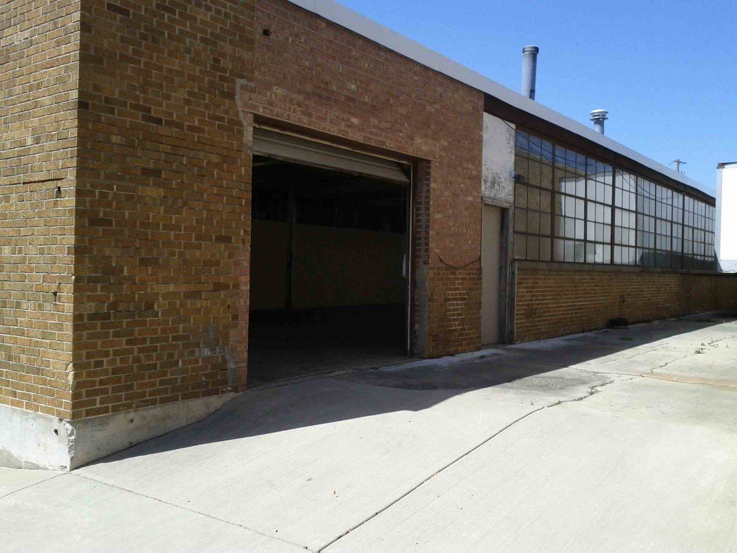 9 Mary ST, Des Plaines, IL 60016