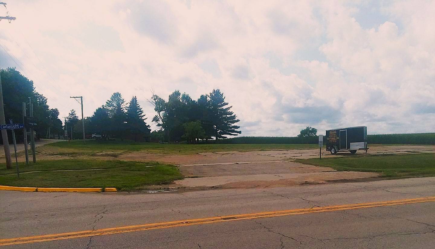 1003 Cartwright AVE, Ashton, IL 61006