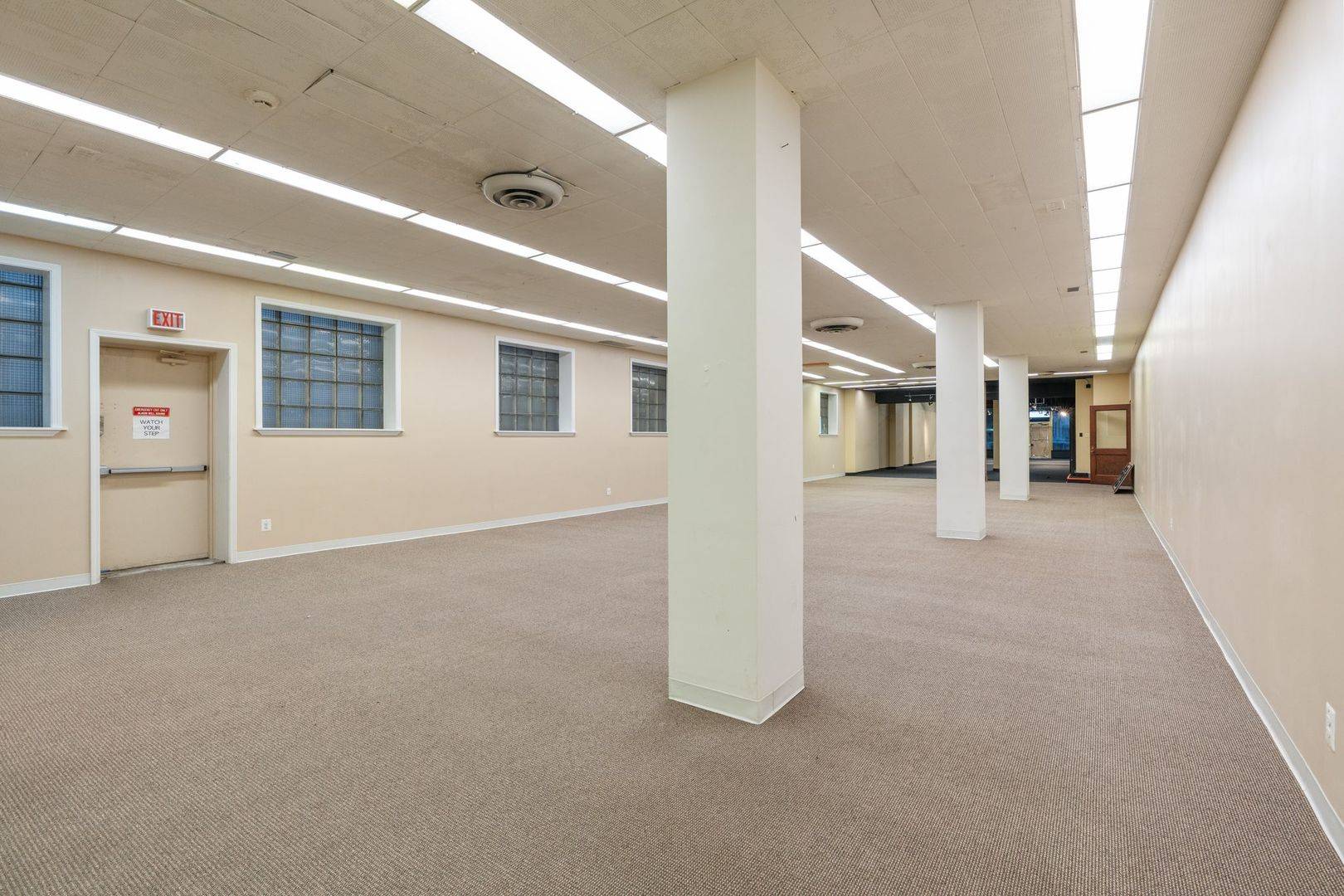 175 W Washington ST, Chicago, IL 60602