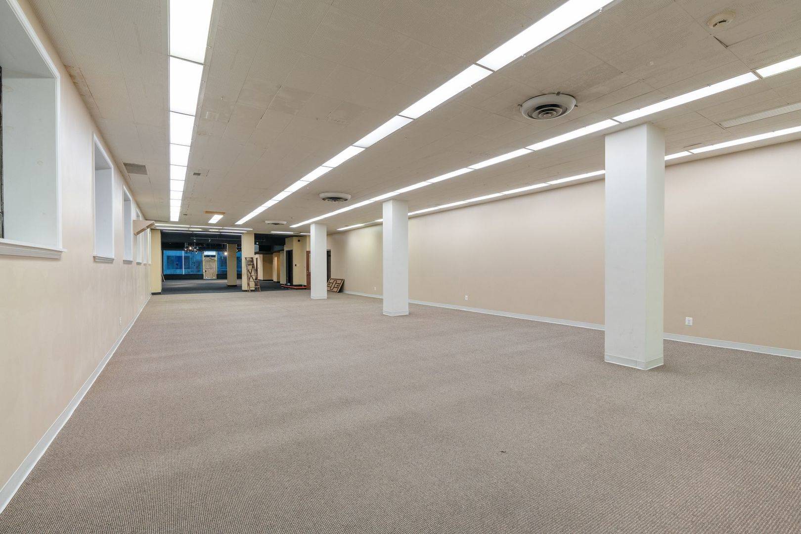 175 W Washington ST, Chicago, IL 60602