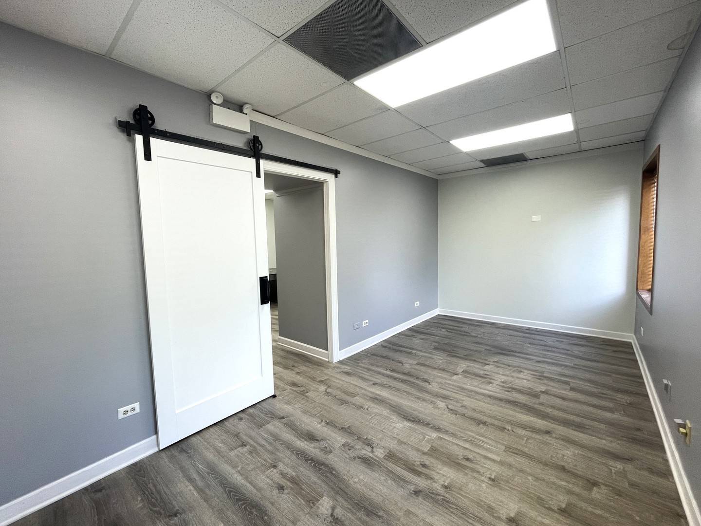 600 County Line RD #1N, Bensenville, IL 60106