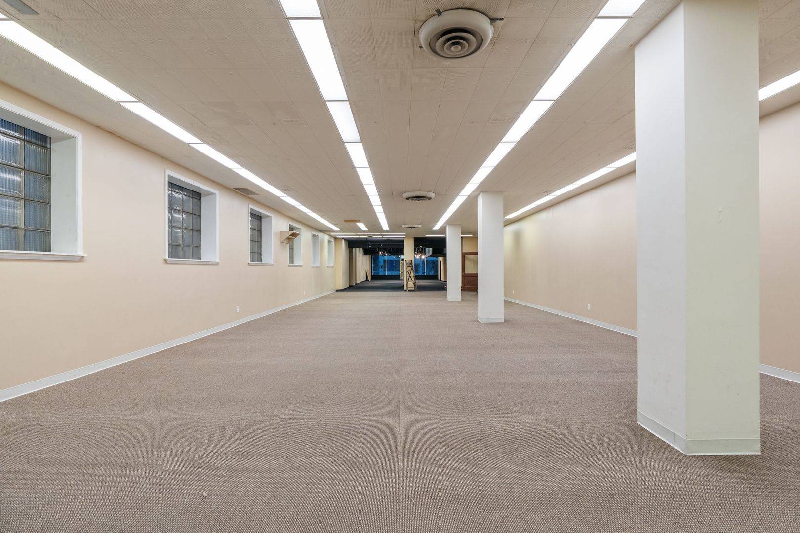 175 W Washington ST, Chicago, IL 60602
