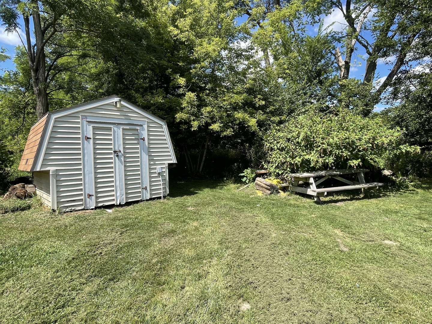 28-122 Woodhaven Lakes, Sublette, IL 61367