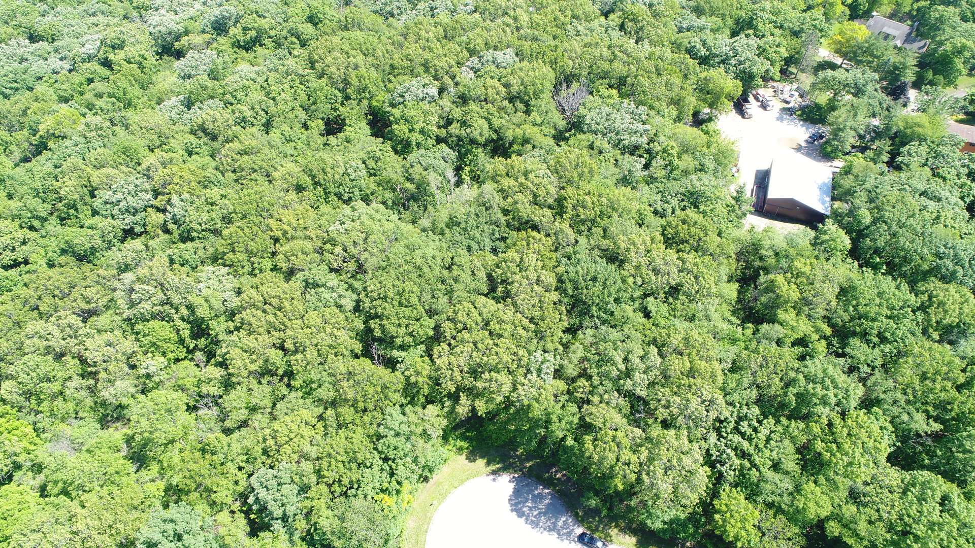 7111 Forest Oak DR, Mchenry, IL 60050