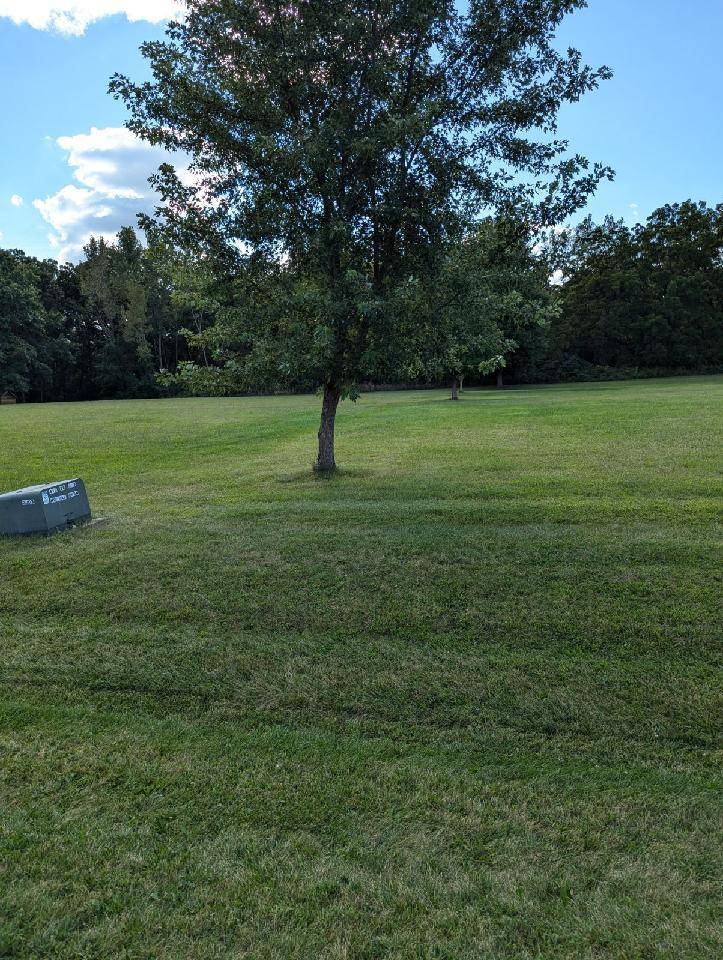 10817 Hill Crest LN, Marengo, IL 60152