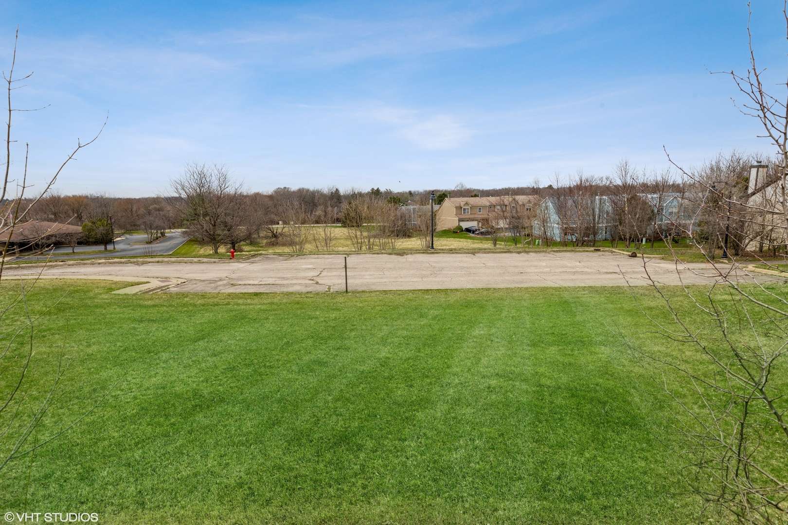 1188 E Algonquin RD, Algonquin, IL 60102