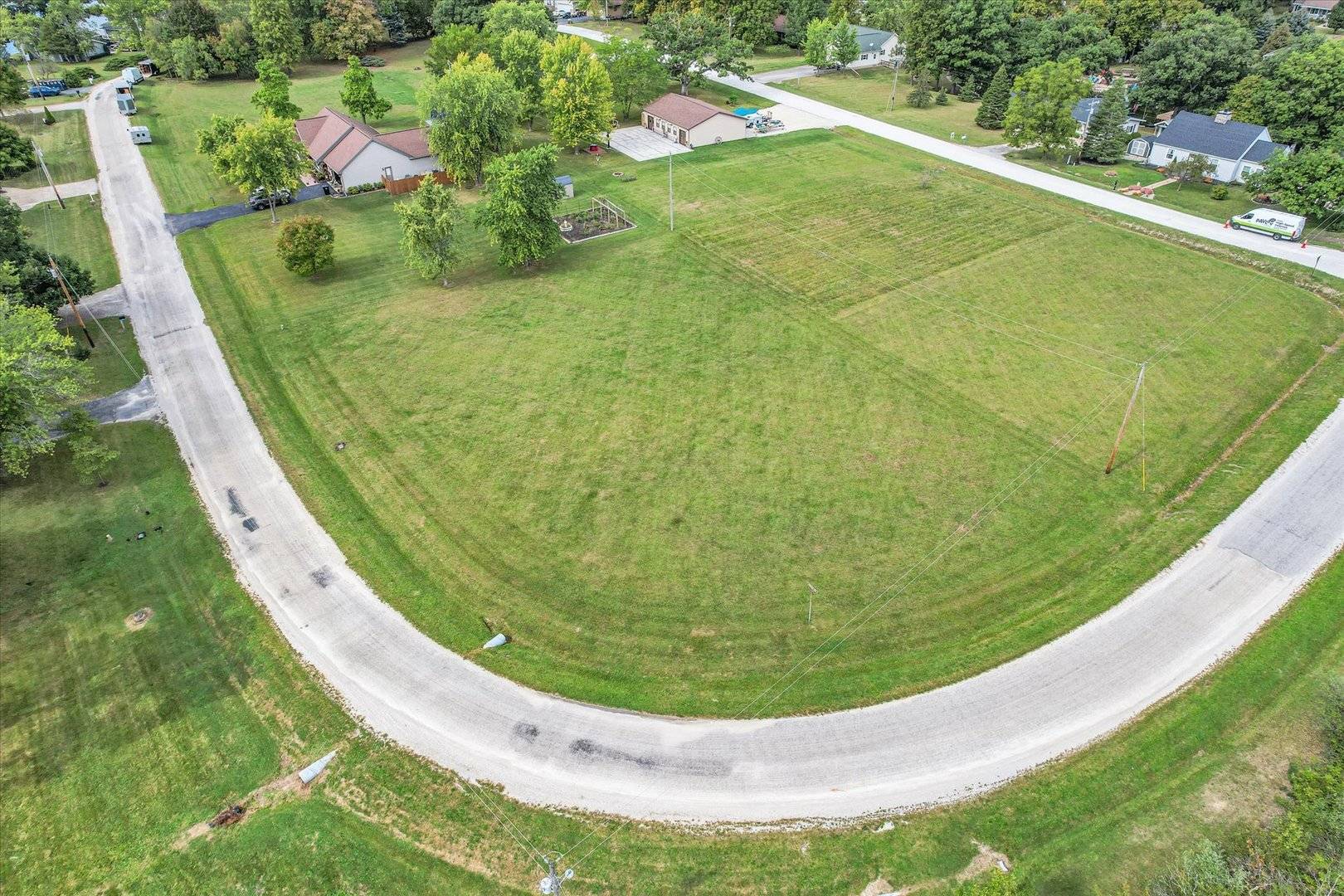 132 Comanche TRL, Loda, IL 60948