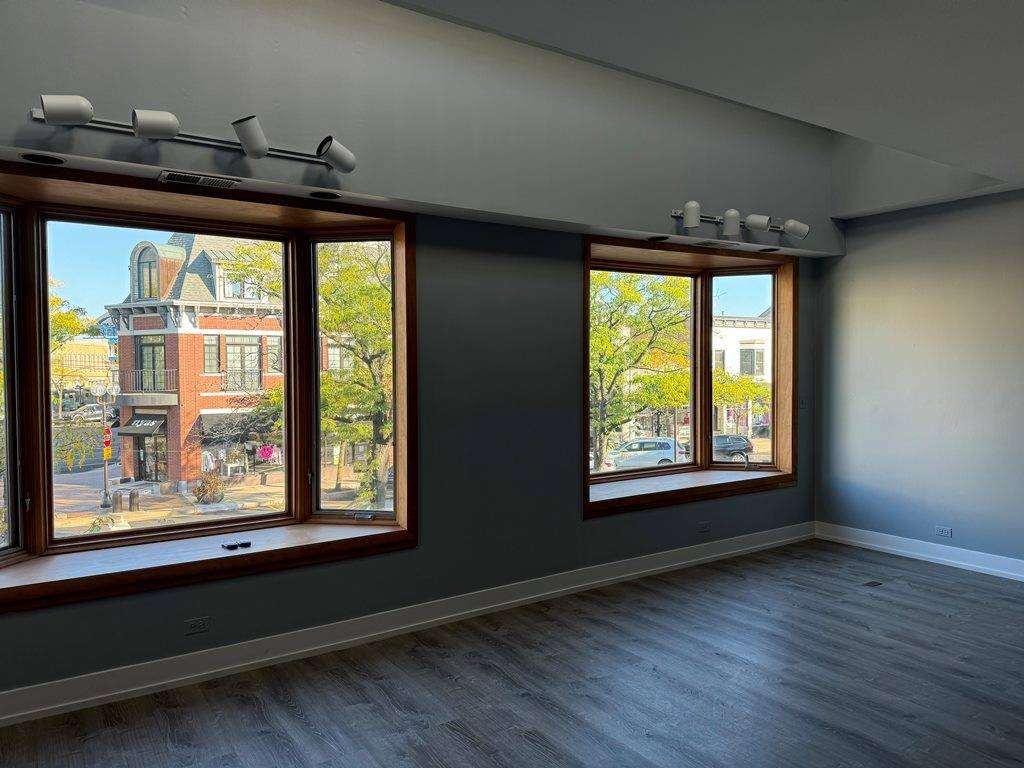 484 Central AVE, Highland Park, IL 60035