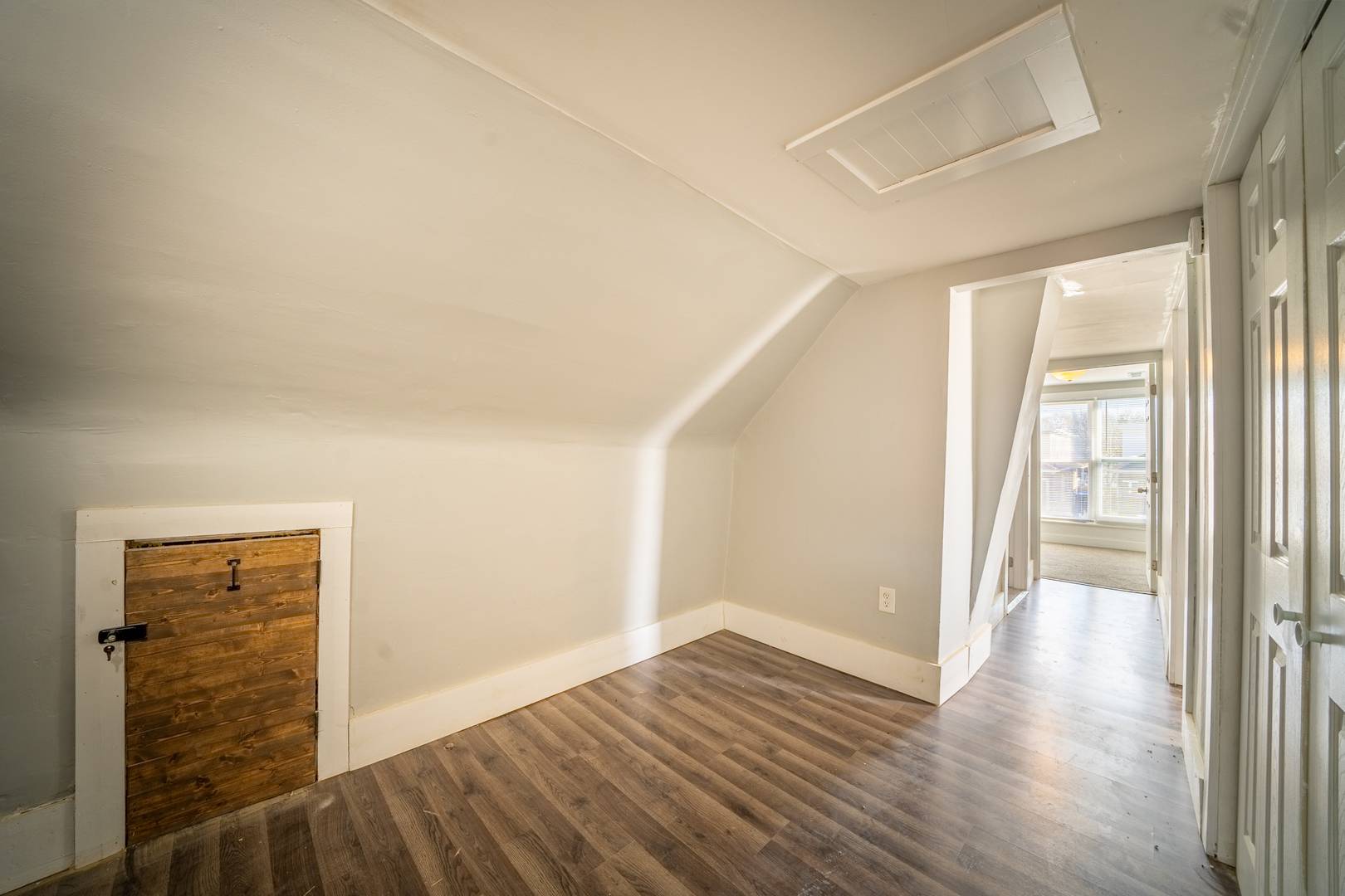 8616 S Emerald AVE, Chicago, IL 60620