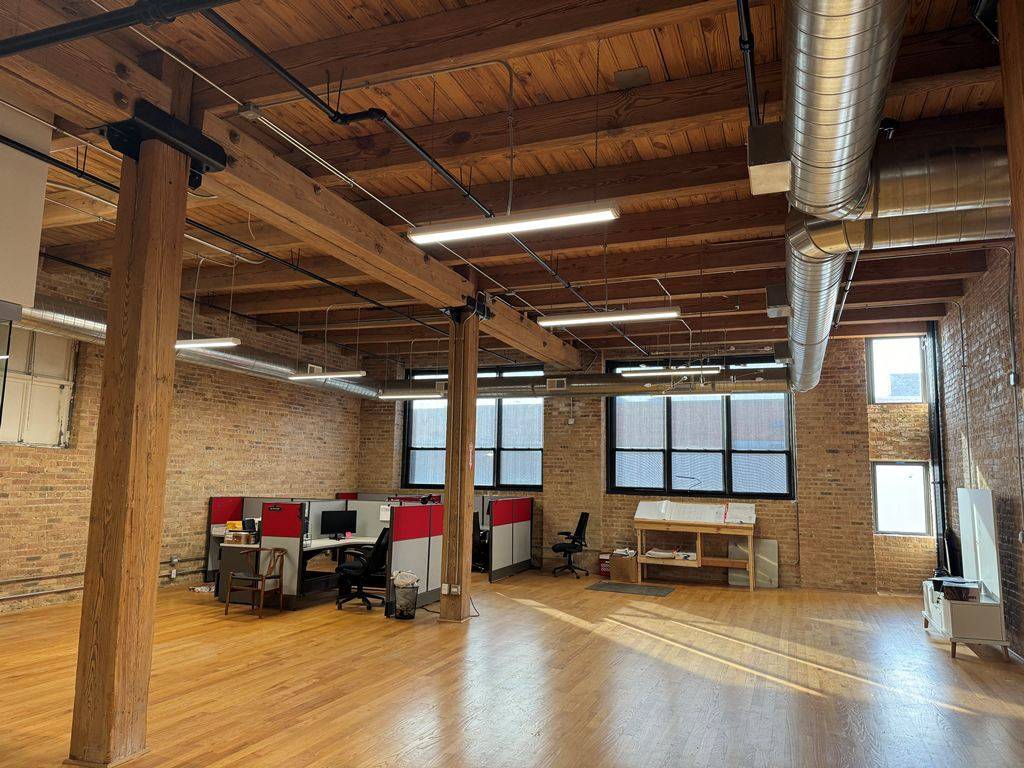 1750 W Fulton ST, Chicago, IL 60612