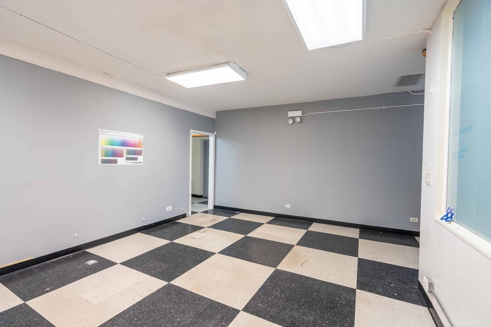9714 Franklin AVE #ABC, Franklin Park, IL 60131