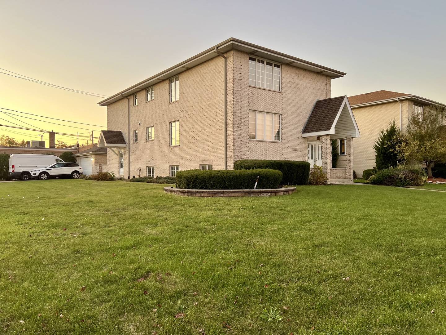 5348 6th AVE, Countryside, IL 60525