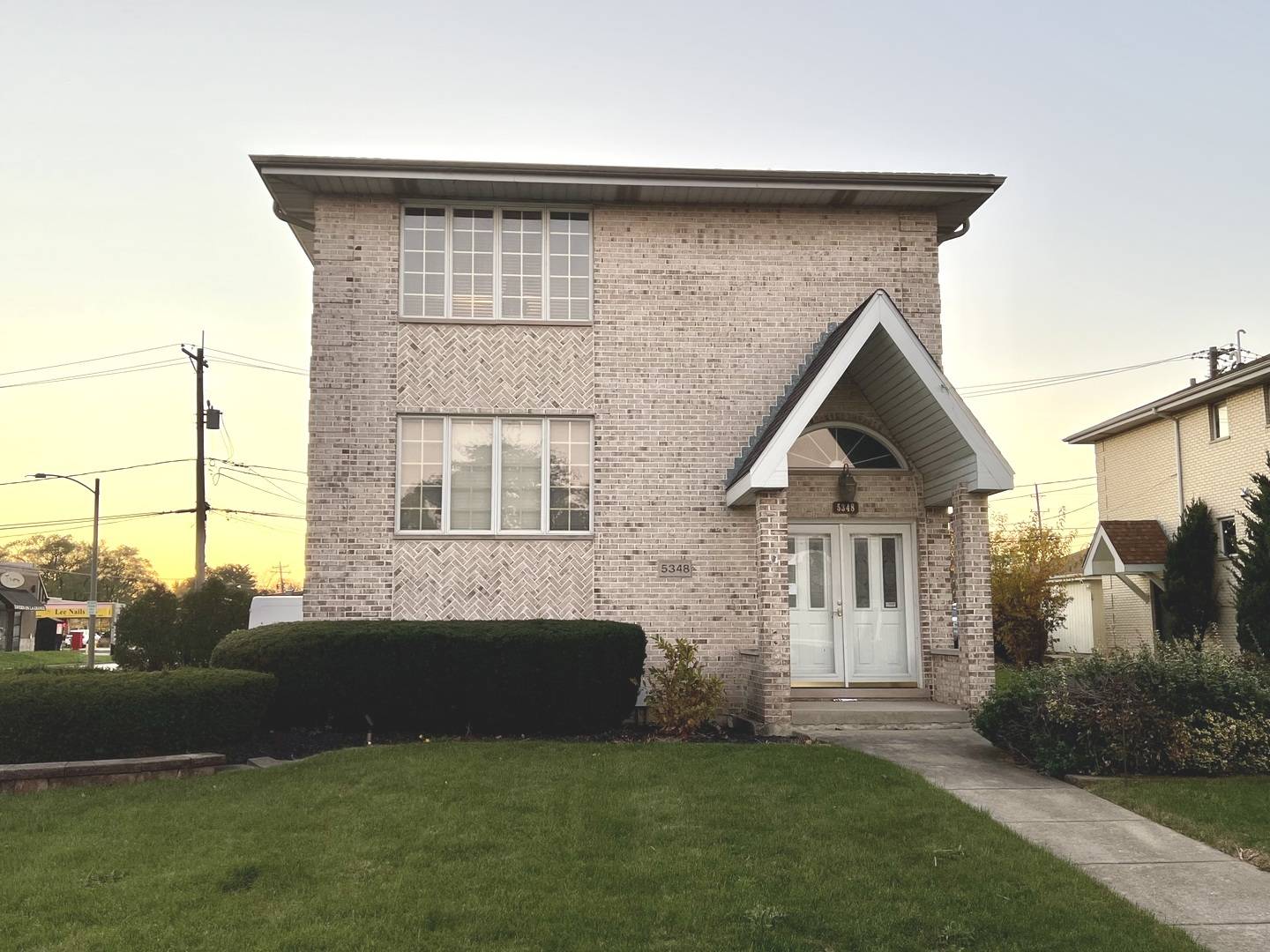 5348 6th AVE, Countryside, IL 60525