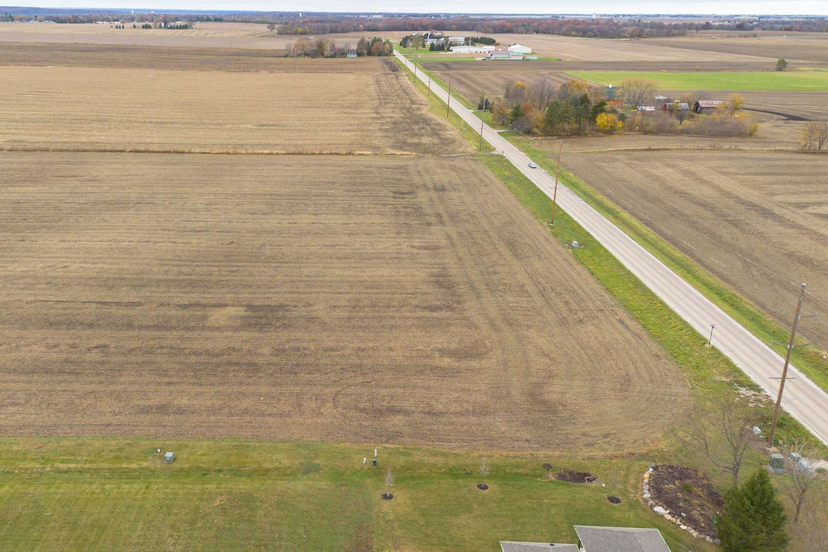 0 Shooting Park RD, Peru, IL 61354