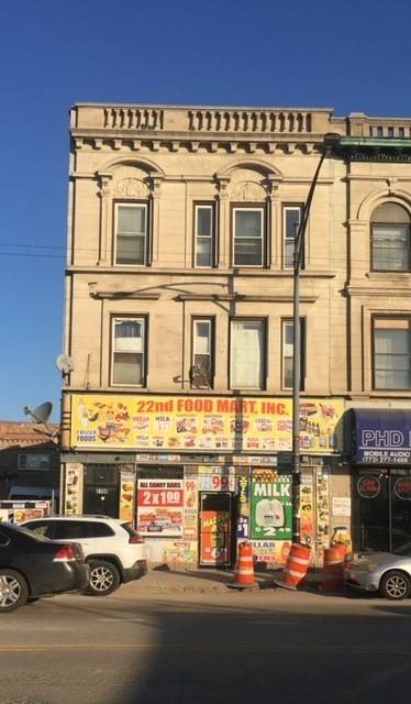 3150 W CERMAK RD, Chicago, IL 60608