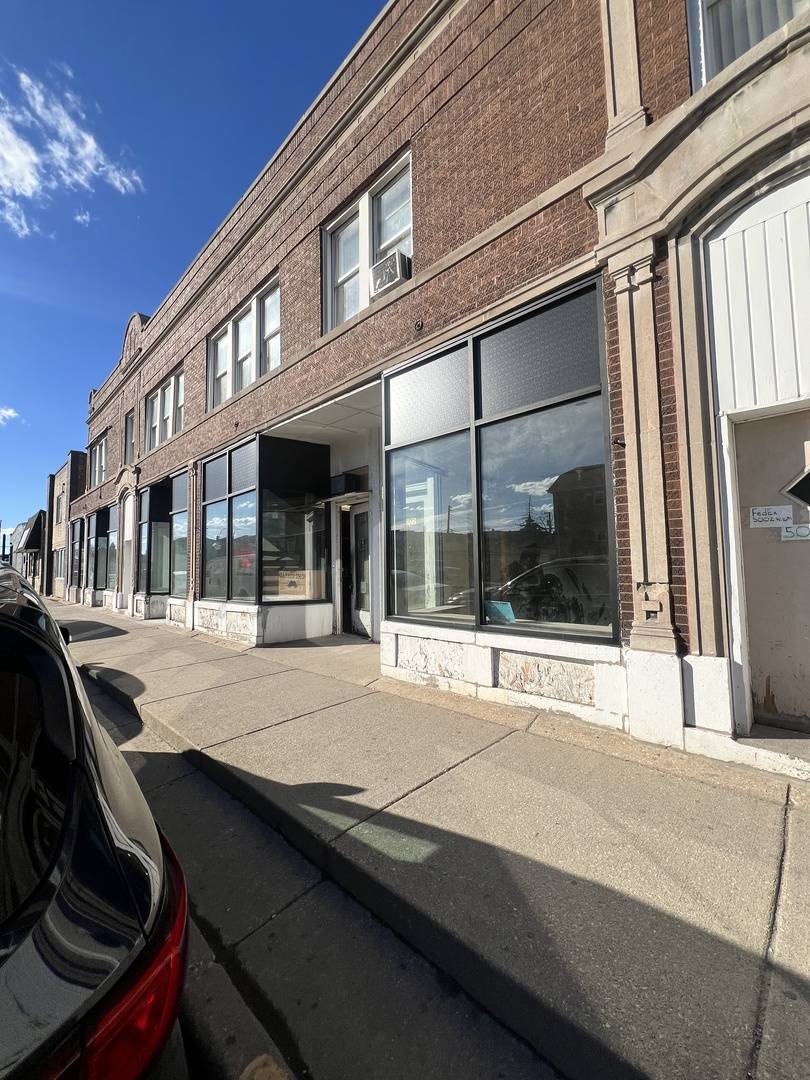 5000 W 16th ST, Cicero, IL 60804