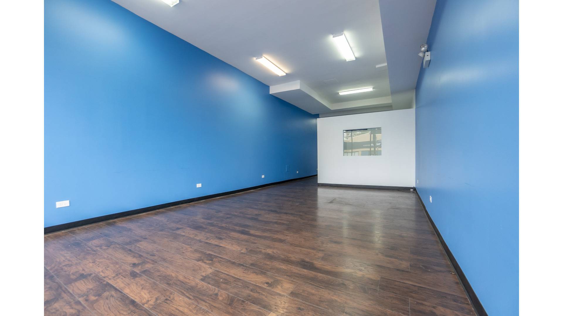 3738 W Lawrence AVE, Chicago, IL 60625