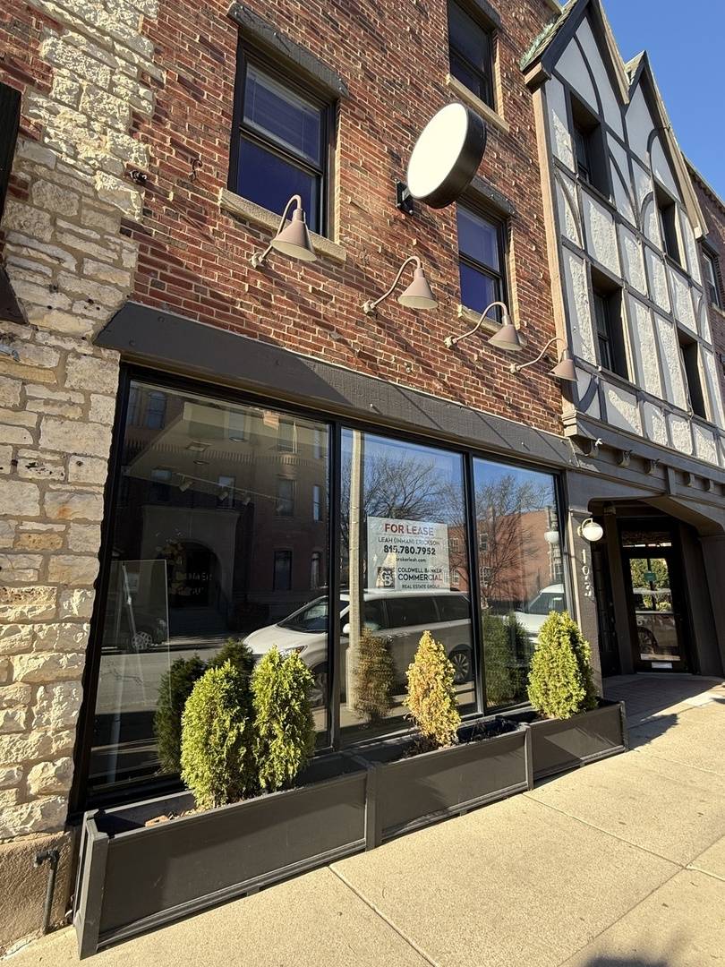 193 N Marion ST, Oak Park, IL 60301