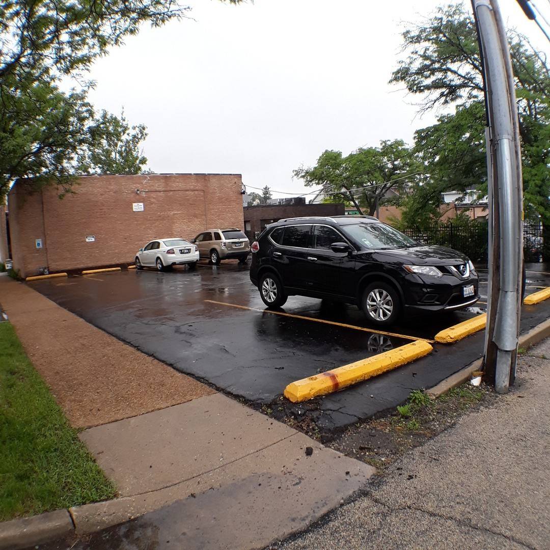 100 E Irving Park RD #109, Roselle, IL 60172