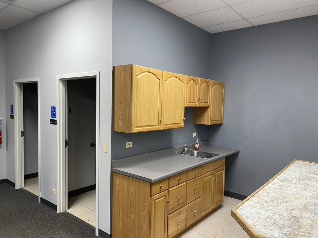 103 Gilmer RD W #103, Hawthorn Woods, IL 60047
