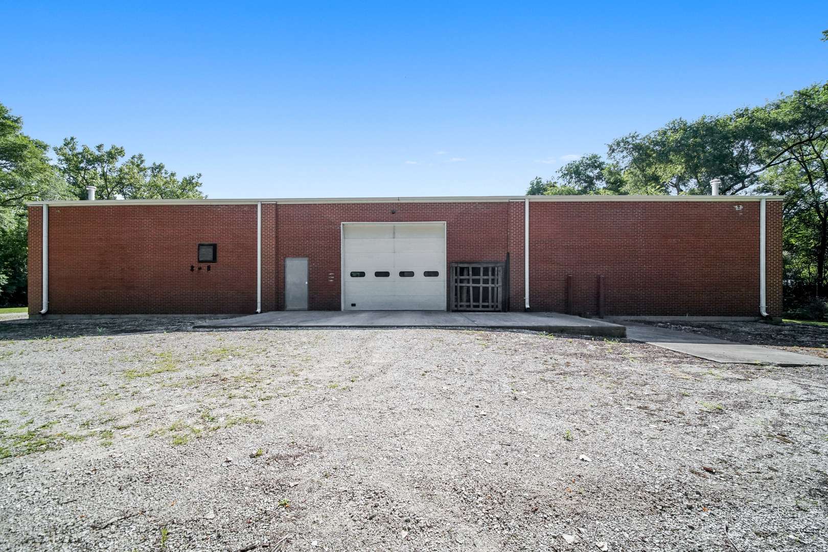1225 E Washington ST, Joliet, IL 60433