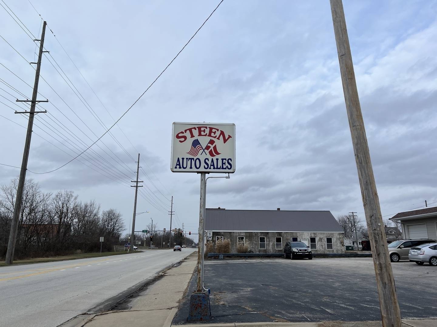 151 S Railroad AVE, Paxton, IL 60957