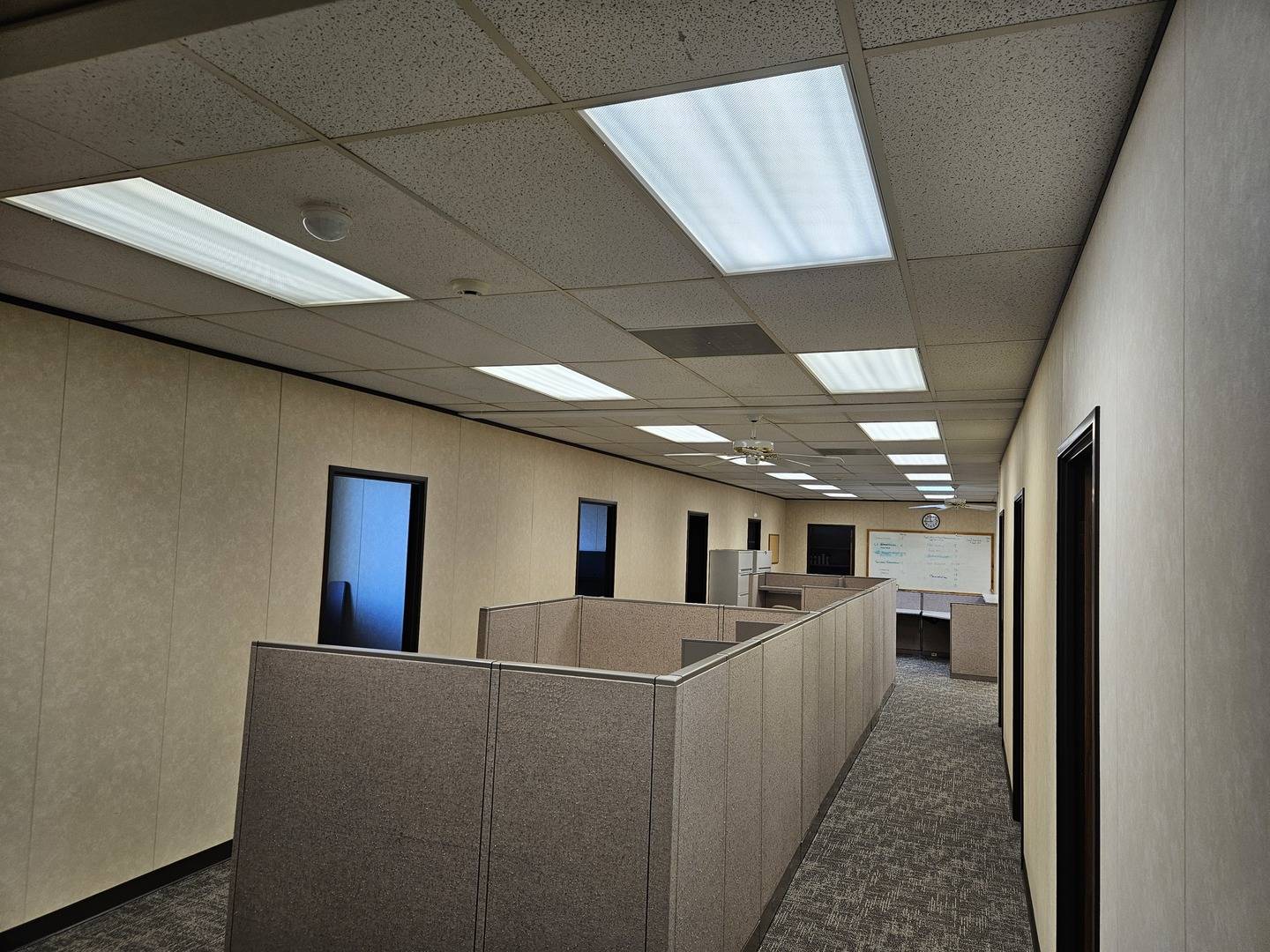 100 Manhattan RD #5, Joliet, IL 60433