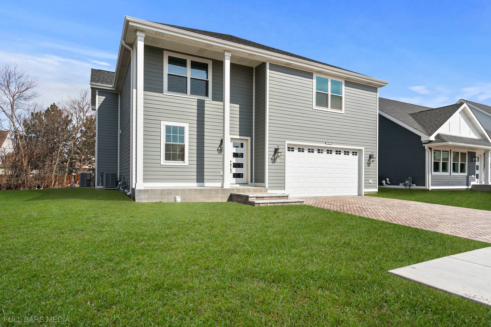 4016 Faith LN, St. Charles, IL 60174