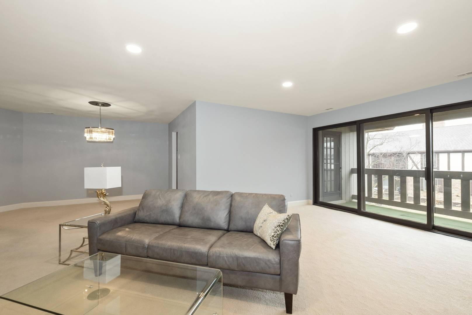 7920 W Lakeview CT #2B, Palos Heights, IL 60463