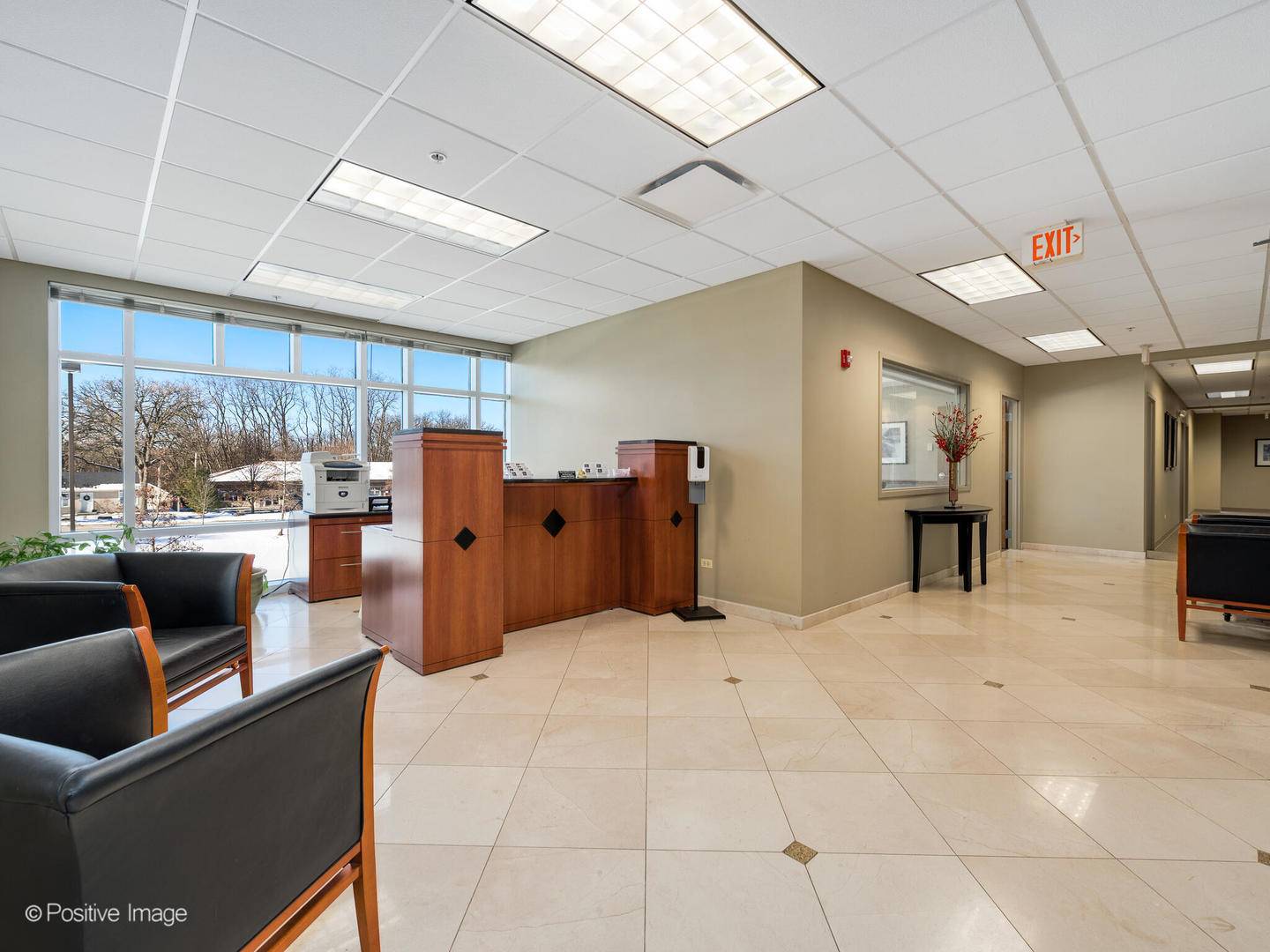 400 S County Farm RD #200, Wheaton, IL 60187