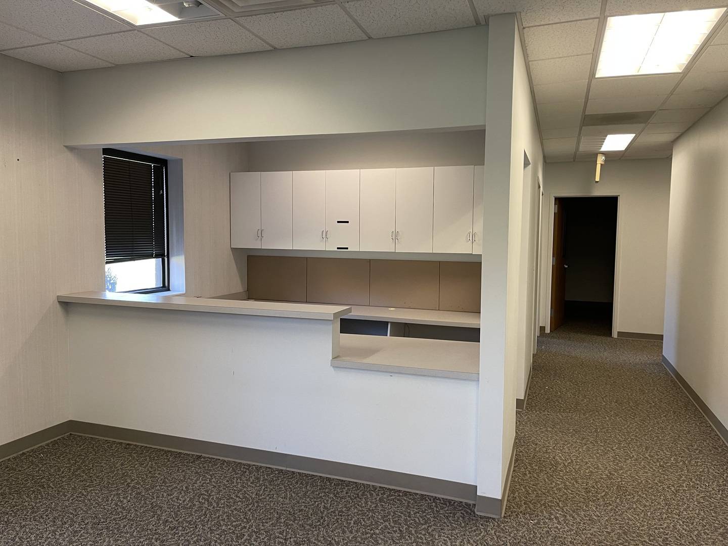3001 Research RD #E, Champaign, IL 61822