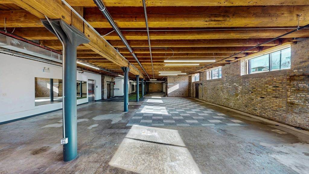1500 W Carroll AVE #LOWERLEVEL, Chicago, IL 60607