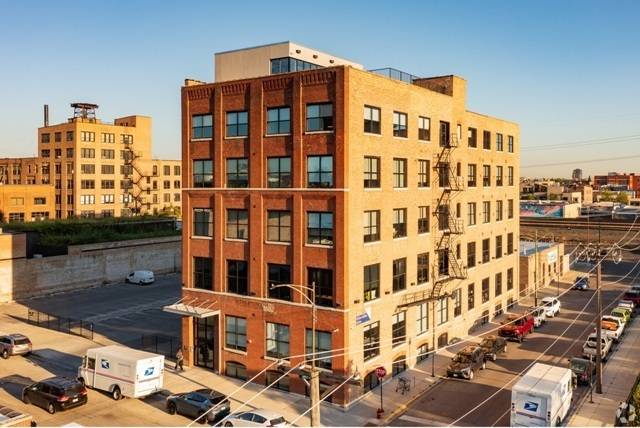 1500 W Carroll AVE #LOWERLEVEL, Chicago, IL 60607