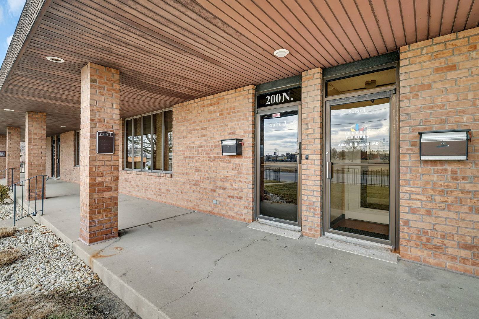 200 N Hammes AVE, Joliet, IL 60435