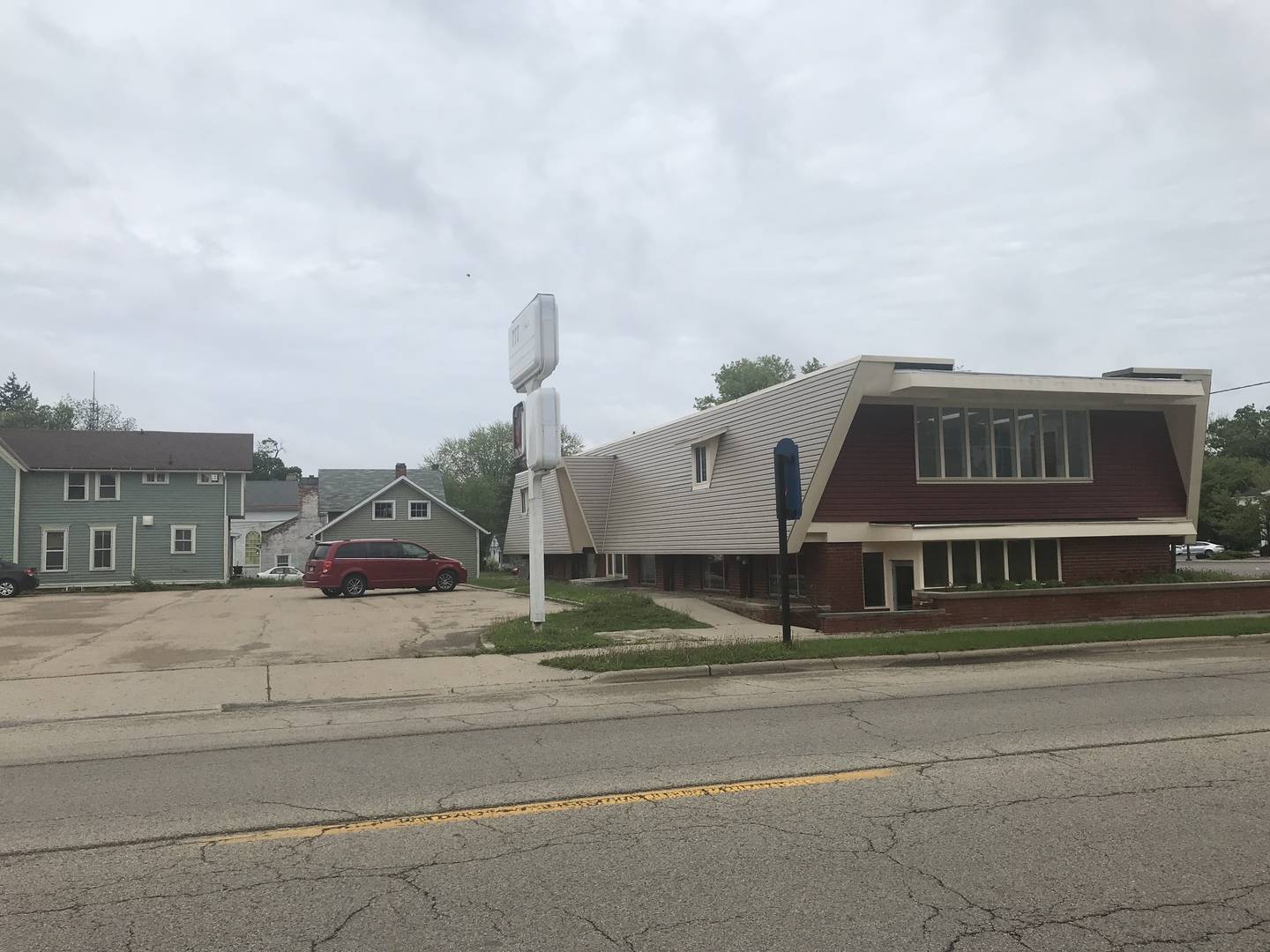 777 S Main ST #ALL, Princeton, IL 61356