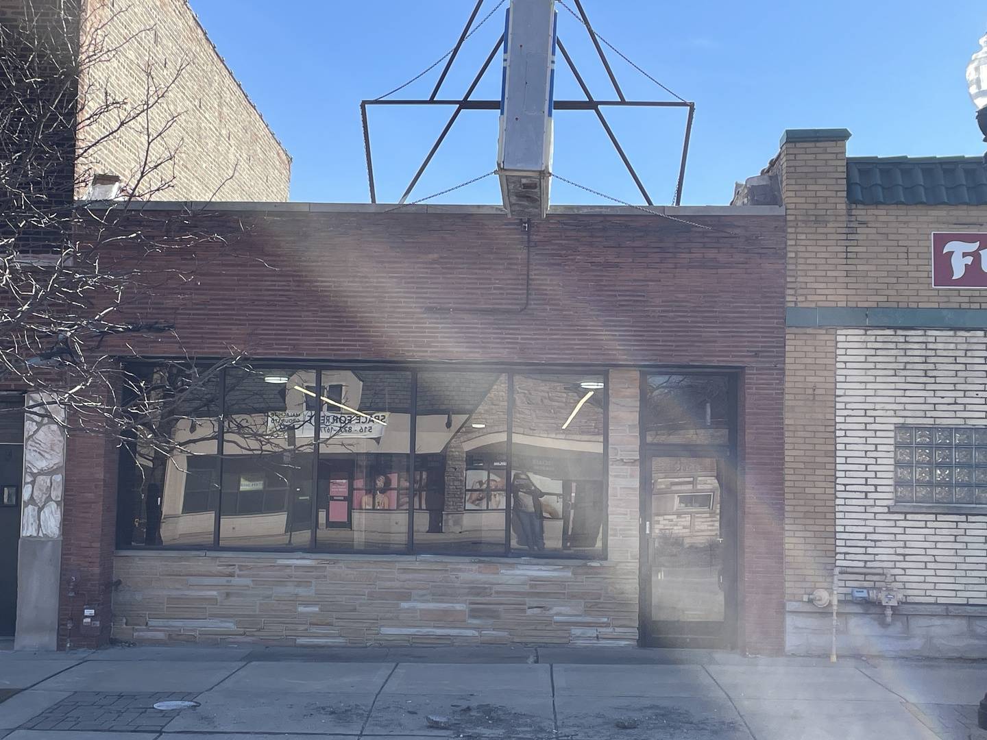 2041 W 95th ST, Chicago, IL 60643