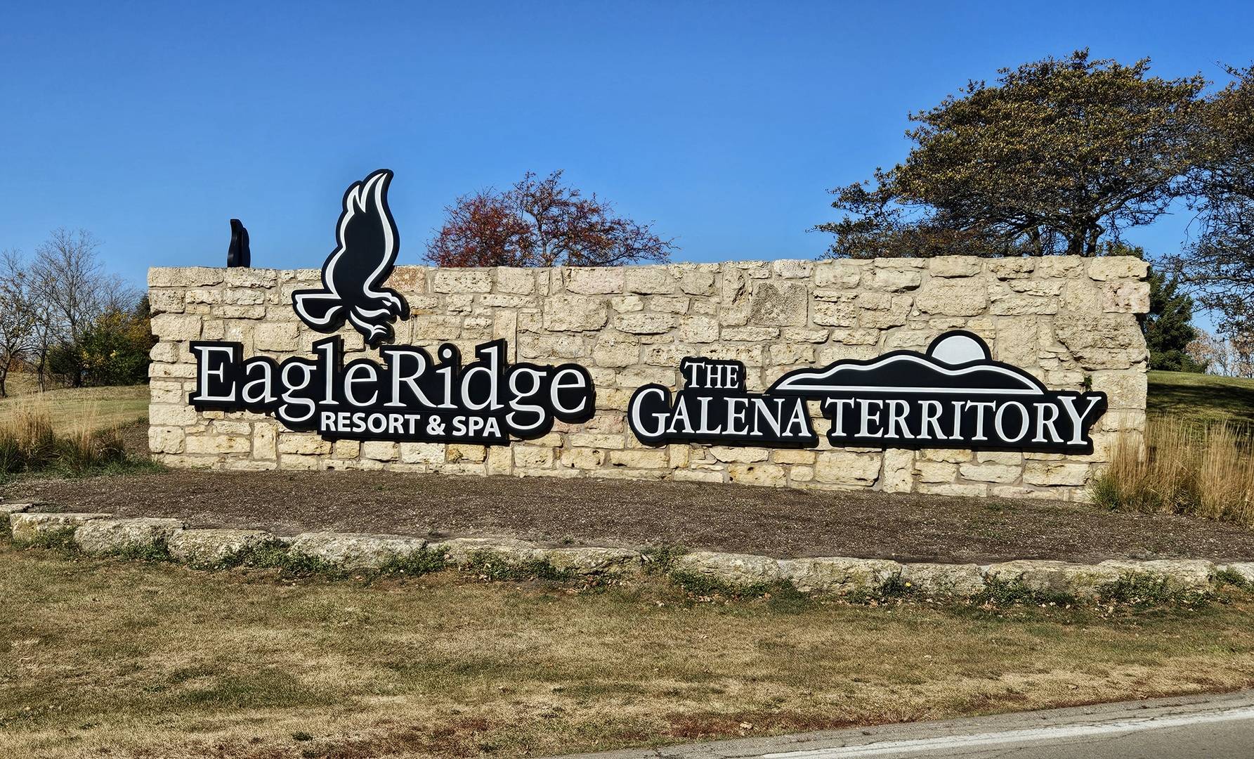 104 W Guilford RD, Galena, IL 61036