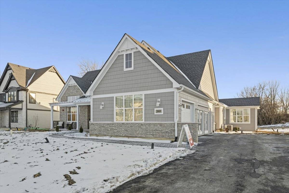 Address not disclosed, Long Grove, IL 60047