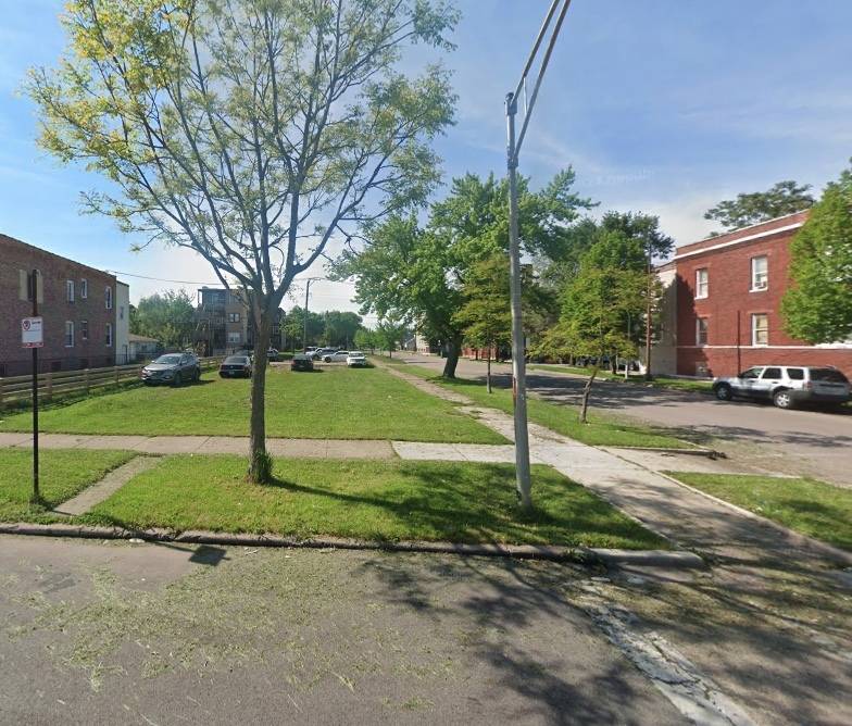 3855 W Gladys AVE, Chicago, IL 60624