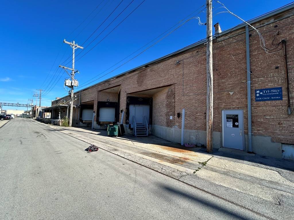 1401 S Circle AVE, Forest Park, IL 60130