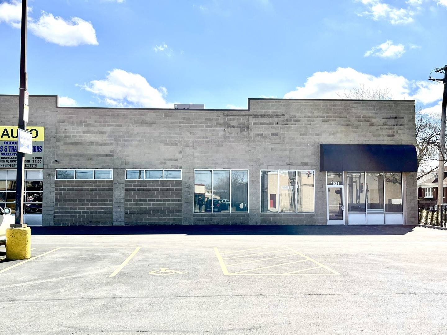 3033 N Knox AVE, Chicago, IL 60641