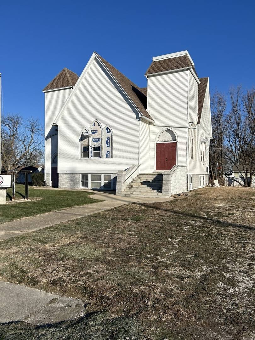 175 3rd AVE, Clifton, IL 60927