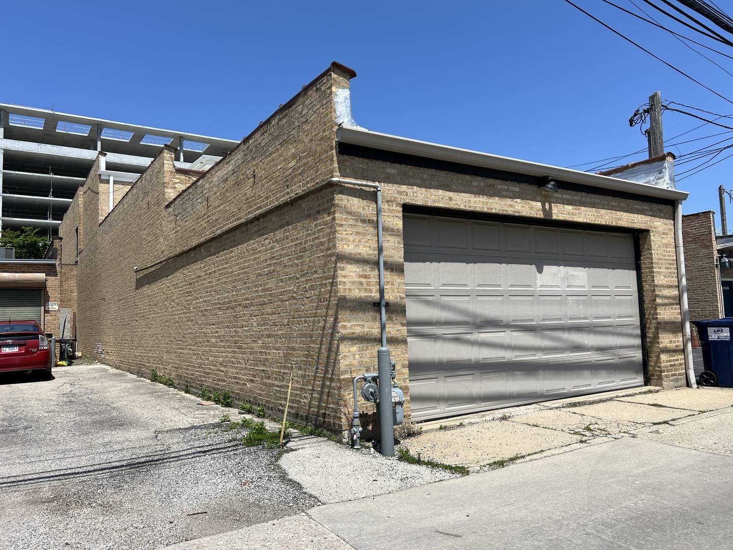 4929 Oakton ST, Skokie, IL 60077