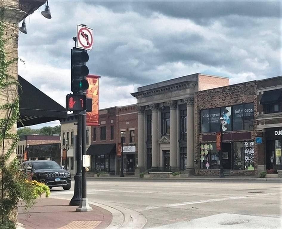 119 W MAIN ST #101-102-LL1-LL2, West Dundee, IL 60118