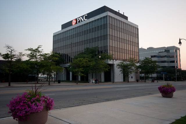 1 Dearborn SQ #444, Kankakee, IL 60901